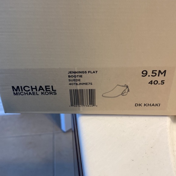 Michael Kors booties - Picture 5 of 5